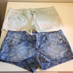 Set of shorts